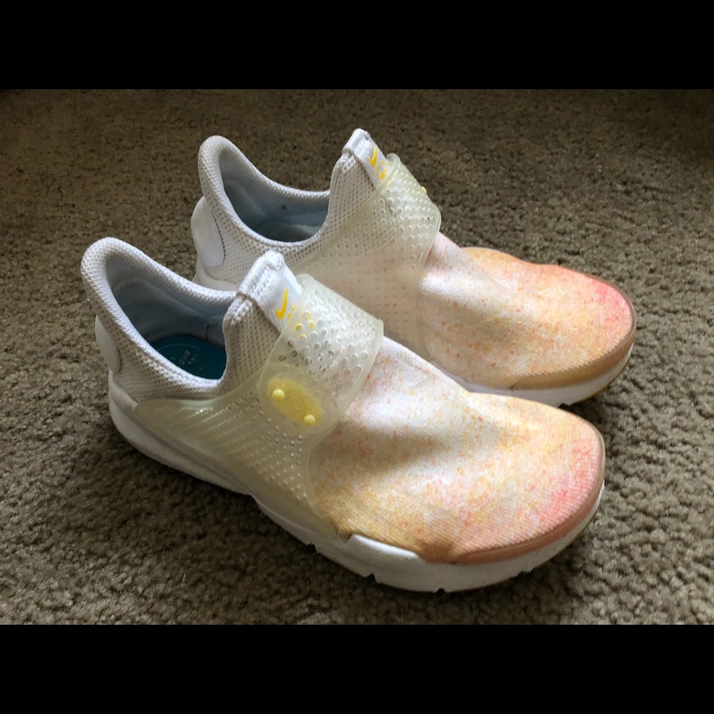Nike Sock Darts